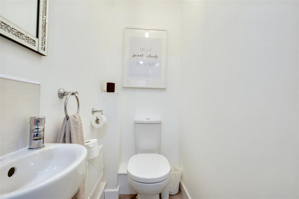 Wc.jpeg