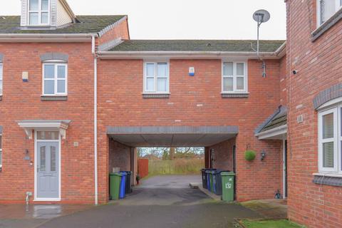 2 bedroom flat for sale, Cromwell Avenue, Stockport SK5