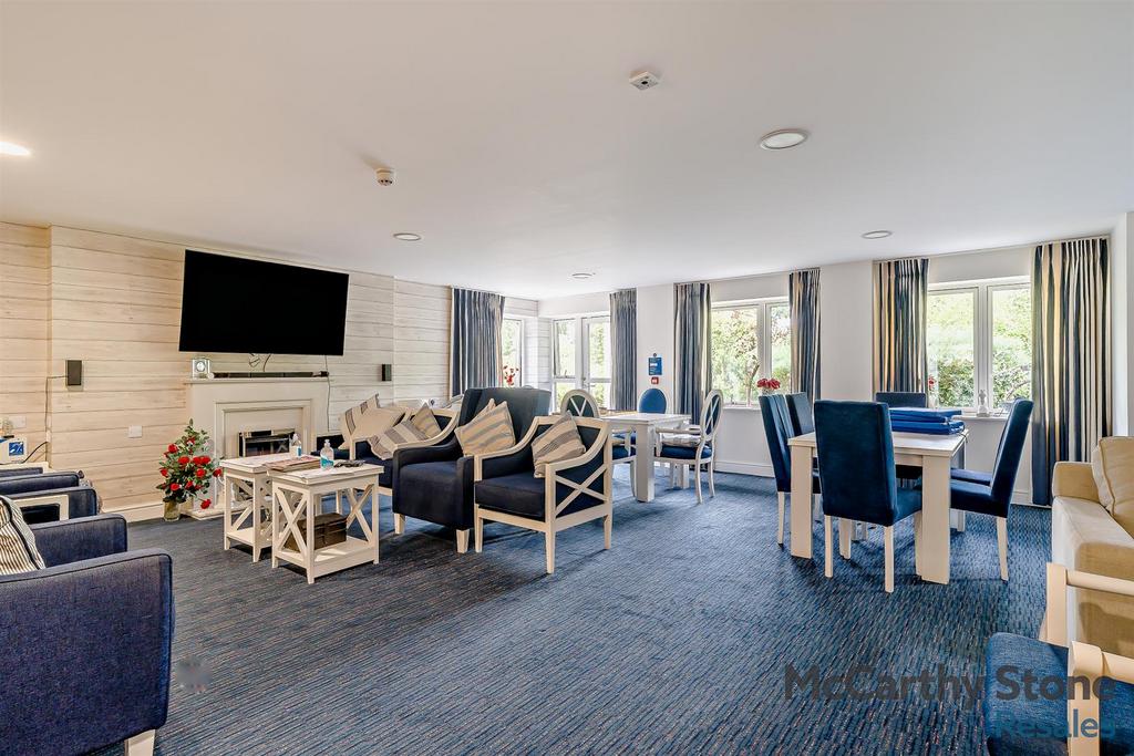 Homeowners Lounge