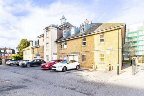 2 bedroom flat for sale, West Cliff Road, Bournemouth BH2