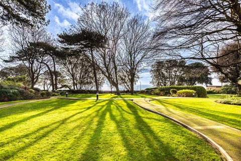 2 bedroom flat for sale, West Cliff Road, Bournemouth BH2