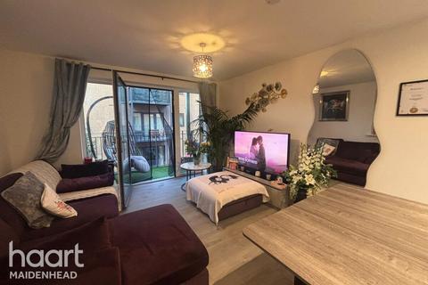 2 bedroom apartment to rent, Clivemont Road, Maidenhead
