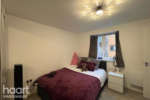 2 bedroom apartment to rent, Clivemont Road, Maidenhead