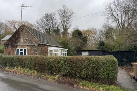 1 bedroom detached house for sale, Caralyn, River Road, West Walton, Wisbech, Cambridgeshire PE14 7EX