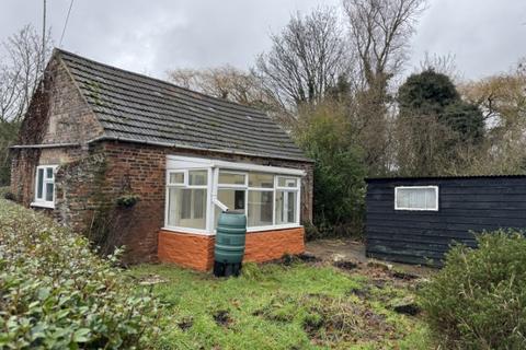 1 bedroom detached house for sale, Caralyn, River Road, West Walton, Wisbech, Cambridgeshire PE14 7EX