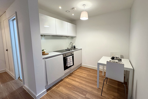 1 bedroom apartment to rent, Nation Way, Liverpool L1