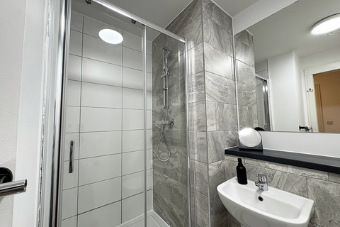1 bedroom apartment to rent, Nation Way, Liverpool L1