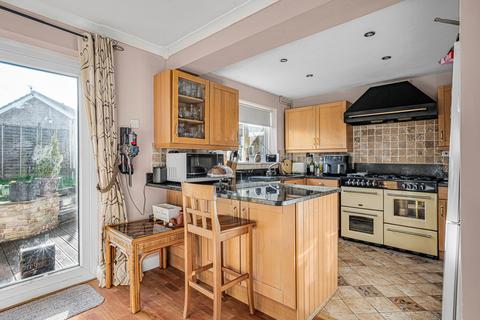 4 bedroom semi-detached house for sale, Sands Way, Benson, OX10