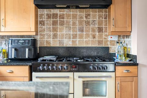 4 bedroom semi-detached house for sale, Sands Way, Benson, OX10