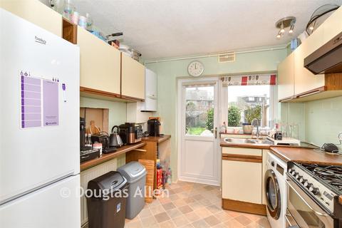 3 bedroom terraced house for sale, Deere Avenue, Rainham RM13