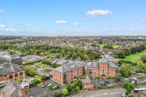 2 bedroom flat to rent, Elphins Drive, Beaumont Court, WA4