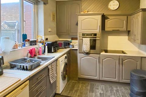 undefined, Ravensthorpe Road, Dewsbury, WF12