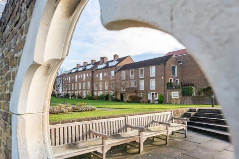 3 bedroom end of terrace house for sale, Chiswick Staithe, Chiswick, W4