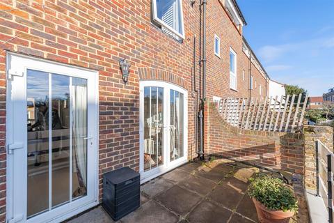 3 bedroom end of terrace house for sale, Chiswick Staithe, Chiswick, W4
