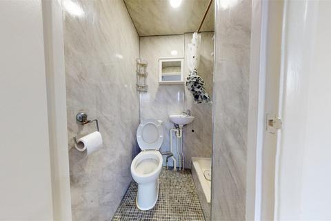 1 bedroom flat to rent, Harrow Road, Kensal Green NW10