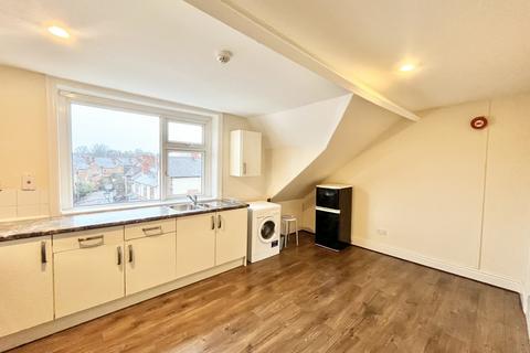 1 bedroom apartment to rent, Glenfield Road, Leicester, LE3