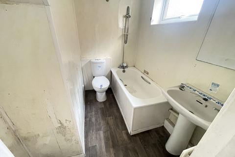 2 bedroom ground floor flat for sale, Candlish Street, Westoe, South Shields, Tyne and Wear, NE33 3JP
