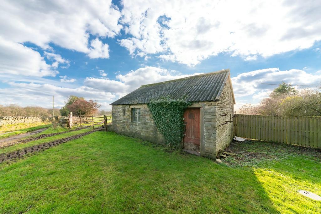 Outbuilding