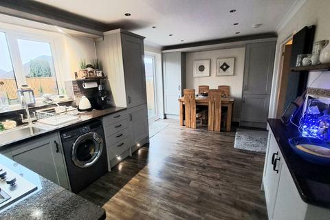undefined, Rhodfa Brynrhos, Glanamman, Ammanford, SA18 1JF