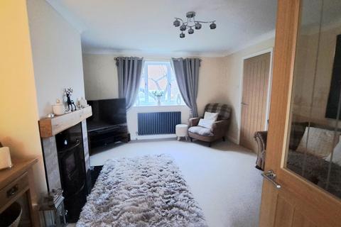 undefined, Rhodfa Brynrhos, Glanamman, Ammanford, SA18 1JF