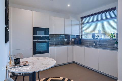 1 bedroom apartment for sale, New Tannery Way, SE1
