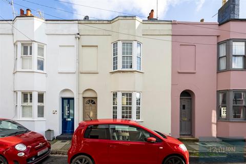 2 bedroom house to rent, Cheltenham Place, Brighton