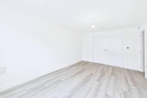 undefined, Hall Farm Avenue, Coventry, CV6