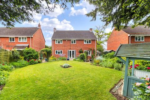 5 bedroom detached house for sale, Rectory Close, Shefford SG17