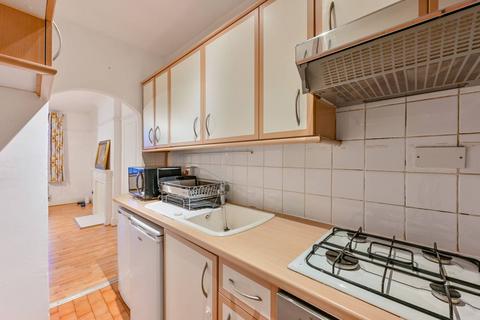 1 bedroom flat to rent, Mortimer Crescent, Kilburn, London, NW6