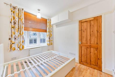 1 bedroom flat to rent, Mortimer Crescent, Kilburn, London, NW6