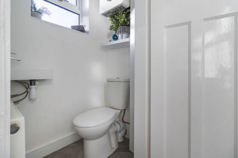 undefined, Gilmour Crescent, Worcester WR3