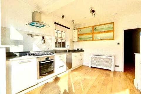 2 bedroom apartment to rent, Vauhan Road, Harrow, HA1