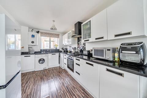 3 bedroom end of terrace house for sale, Bittern Close, College Town, Sandhurst