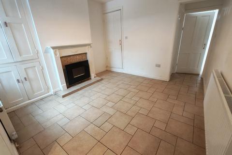 2 bedroom terraced house to rent, Derby Road, Kegworth DE74
