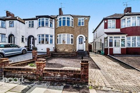 3 bedroom semi-detached house for sale, Dovedale Avenue, Clayhall