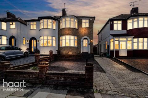 3 bedroom semi-detached house for sale, Dovedale Avenue, Clayhall