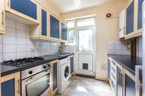 2 bedroom apartment for sale, Brettenham Road, London