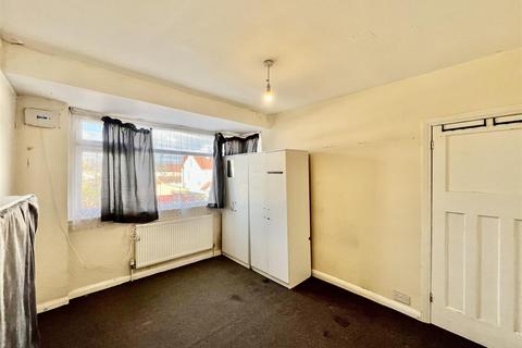 undefined, Penbury Road, Norwood Green UB2