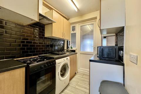 3 bedroom terraced house for sale, Penbury Road, Norwood Green UB2