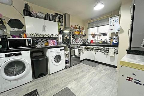 3 bedroom terraced house for sale, Winyates, Peterborough PE2