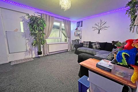 3 bedroom terraced house for sale, Winyates, Peterborough PE2