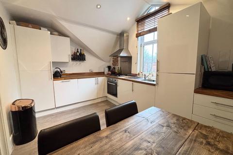 2 bedroom flat for sale, Old Lansdowne Road, West Didsbury