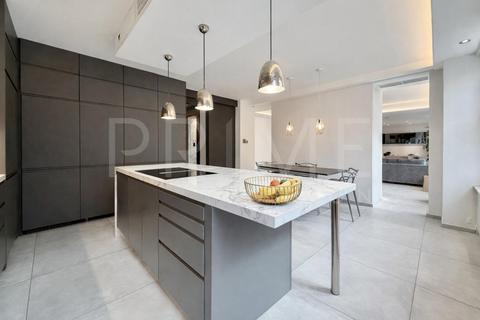 5 bedroom apartment to rent, Lanchester Court, Seymour Street W2