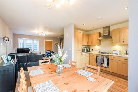 3 bedroom semi-detached house for sale, Centurion Way, Farington, Leyland