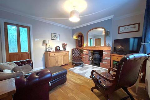 undefined, Rynal Place, Evesham