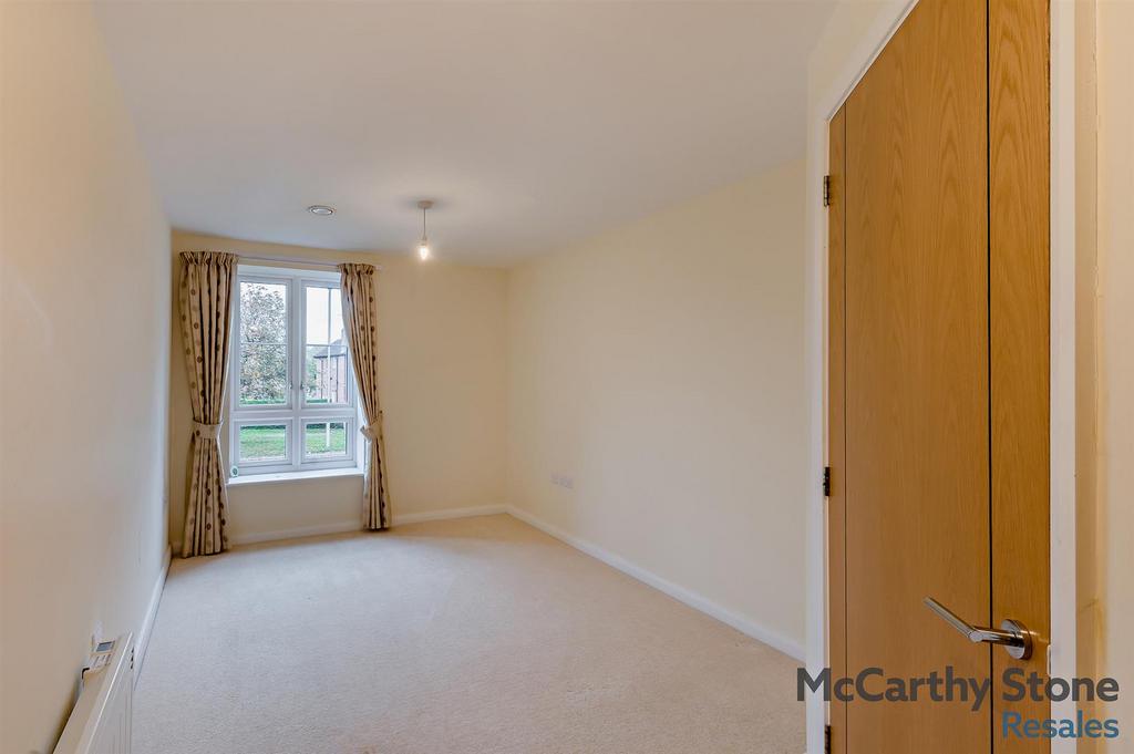 8667026-interior18-800.jpg