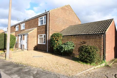2 bedroom terraced house for sale - Eastdale Close, Kempston, Bedford, MK42