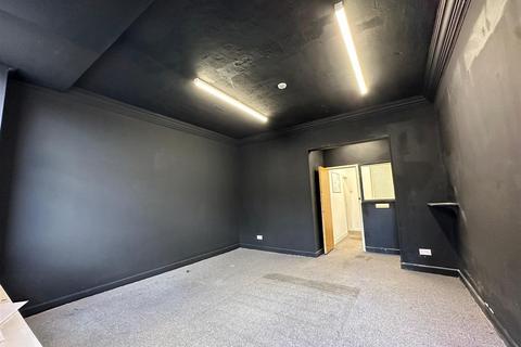 undefined, Edge Lane Droylsden, Manchester, M43 6BS