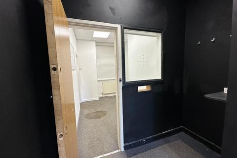 undefined, Edge Lane Droylsden, Manchester, M43 6BS