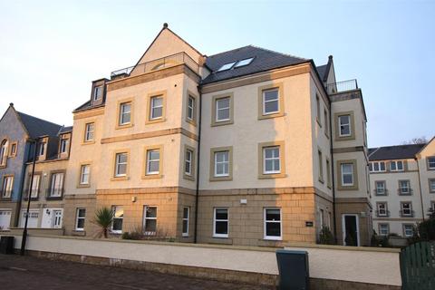 2 bedroom flat for sale, Harbour Square, Inverkip
